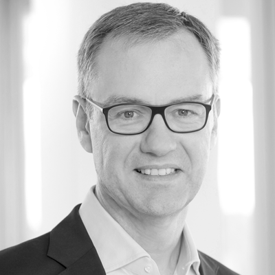 Dr. Matthias Terlau